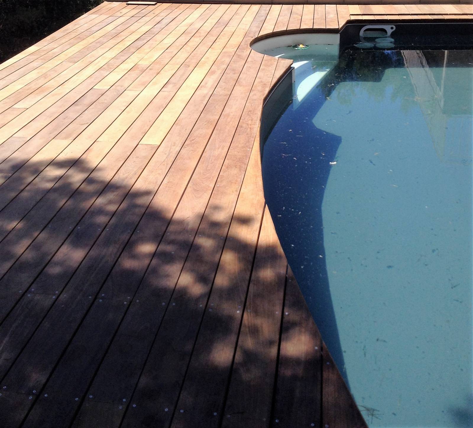  piscine ovoïdes 6x3m Desjoyaux Toulon