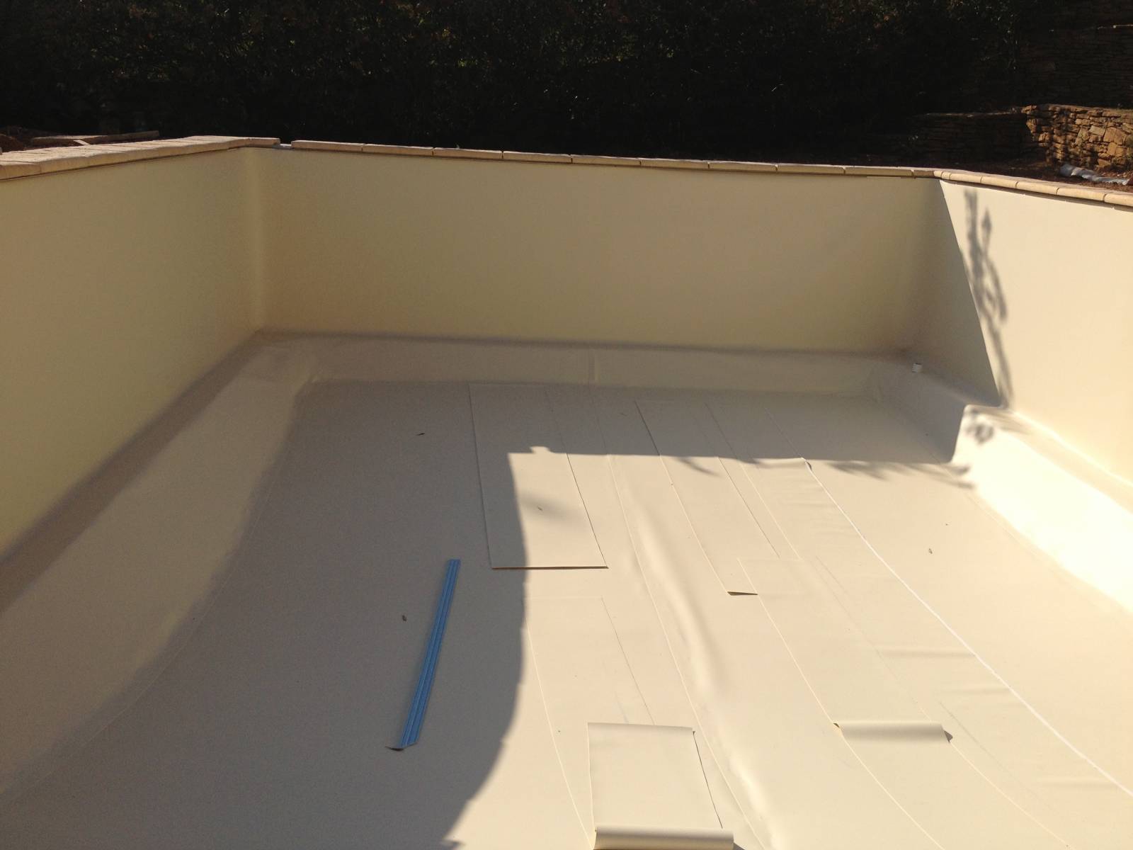 mise en place d'un pvc armé sable Desjoyaux St cyr sur mer