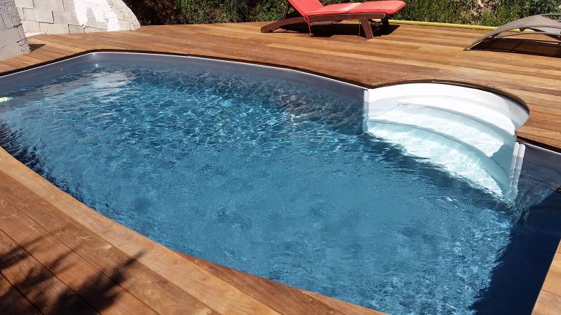  piscine ovoïdes 6x3m Desjoyaux Toulon